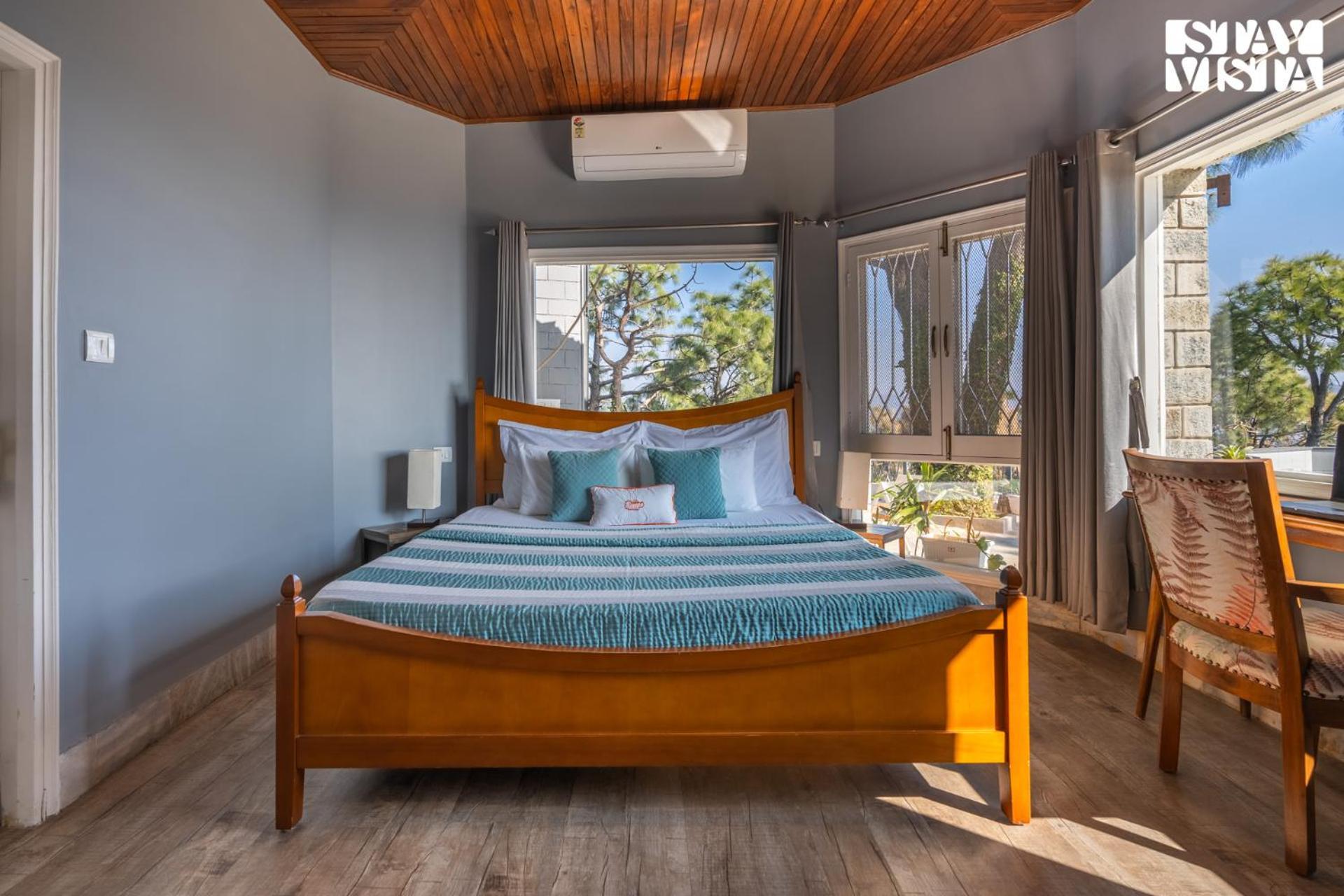 Stayvista At Serene With Outdoor Bonfire Barog Экстерьер фото